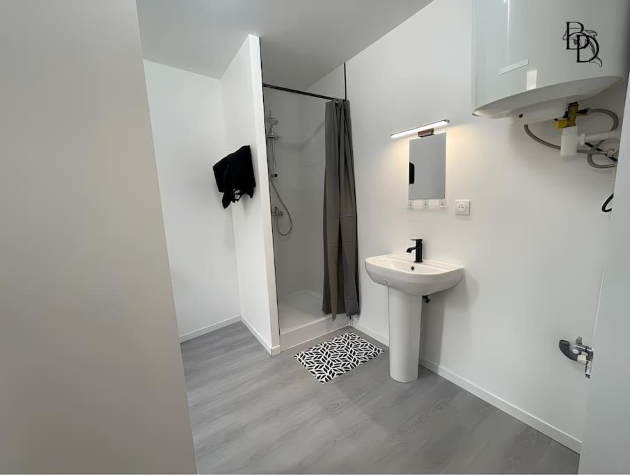 T1 Bis Appartement B3 30M2 Cosy 7Min A Pieds Des Gares Руан Екстериор снимка